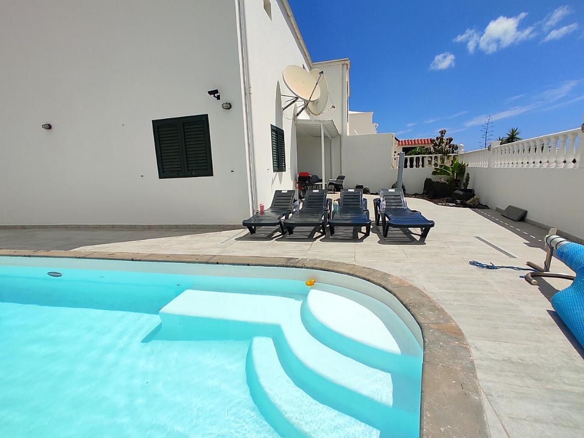 Love Gara, Duplex Pareado Piscina Privada Y Climatizada By Flamingo House Costa Teguise Dış mekan fotoğraf